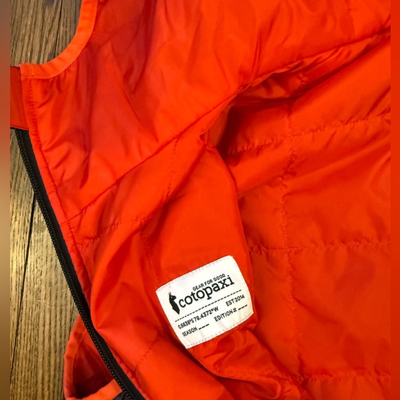 Cotopaxi Women’s Hooded Vest - Red, Blue, Purple - Picture 3 of 6